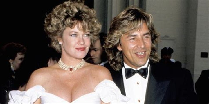 15 Celebrities Who Married the Same Person Twice