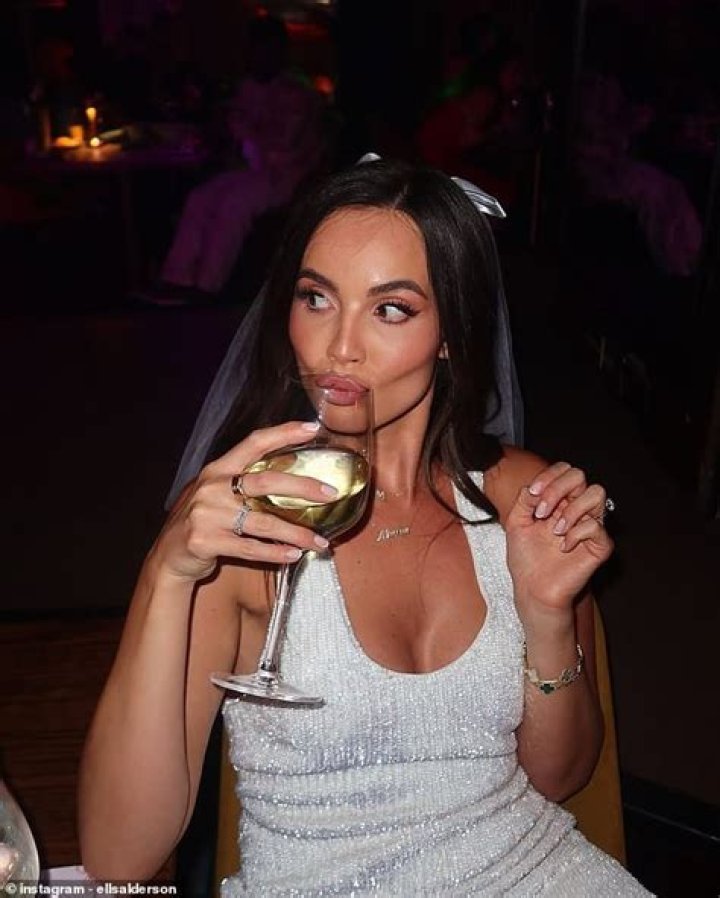 90 Day Fiancé: Ellie Rose Reveals Victor's Scary Past