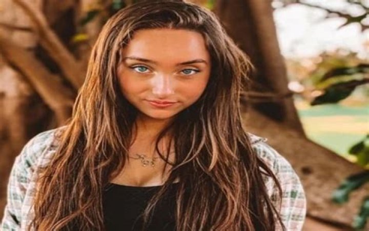 All About TikTok Star McKenzi Brooke - Bio and Facts