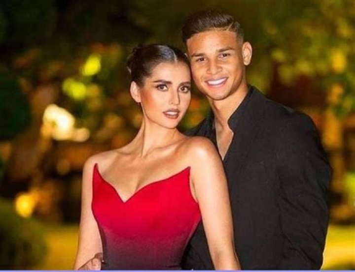 Anntonia Porsild Boyfriend: Is She Dating Irfan Fandi? Relationship