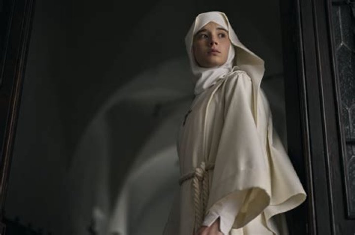 Aria Bedmar Sister Death Hermana Narcisa Supernatural Power Character Story Plot