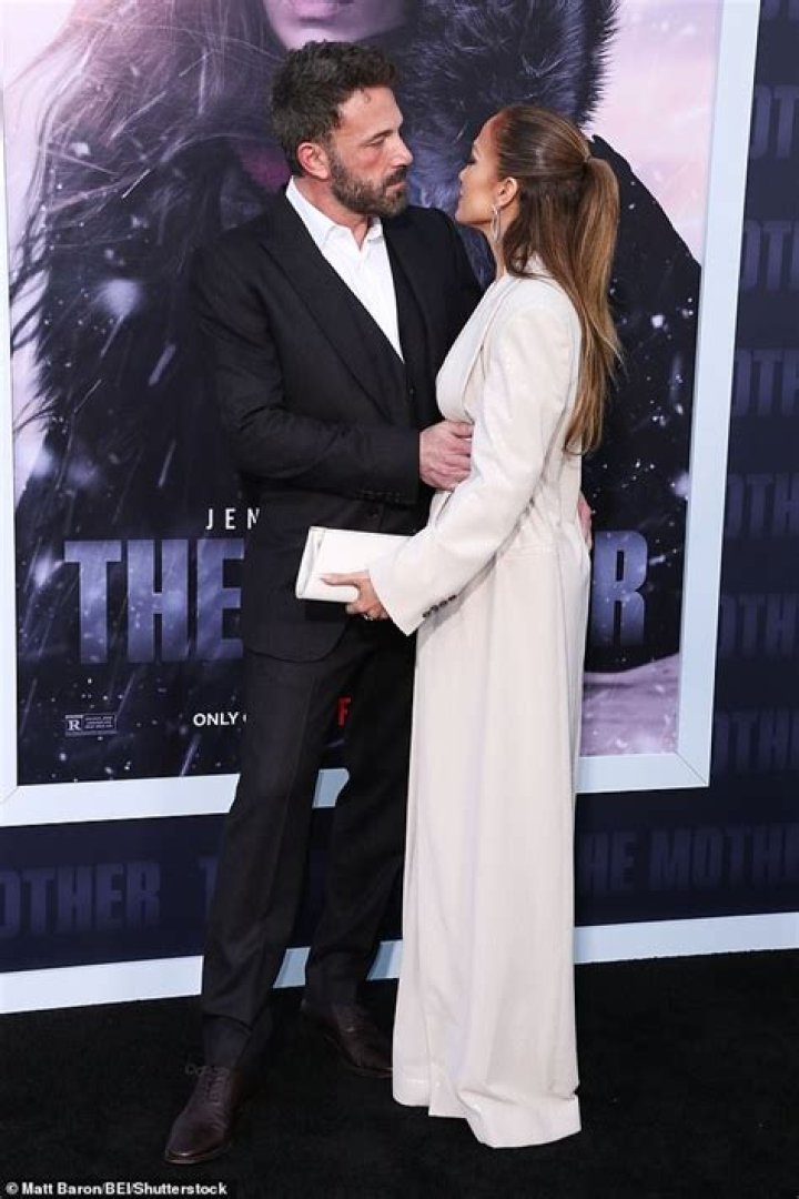 Britney Spears shared 'steamy kiss' with Ben Affleck before quickly deleting confession