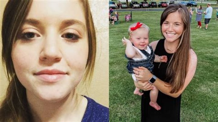 Duggar Daughter Hiding Pregnancy from Fans?