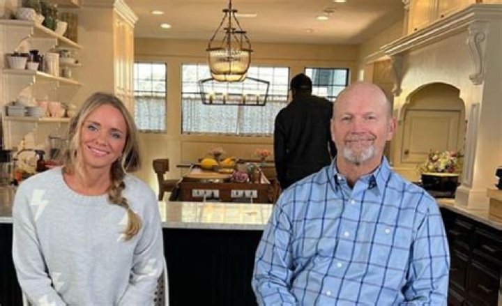HGTV: Page Turner Wikipedia Bio Age Husband And Instagram