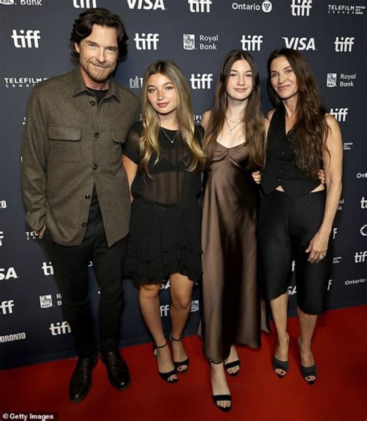Jason Bateman's wife, Amanda Anka shares two daughters with him. She has a net worth of $30 million.