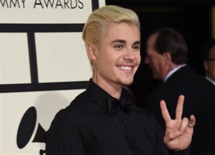 Justin Bieber Working on New R&B Project