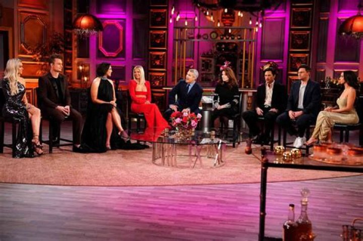 Kailyn Lowry Throws Shade At Tom Sandoval Following 'Vanderpump Rules' Trailer Bombshells