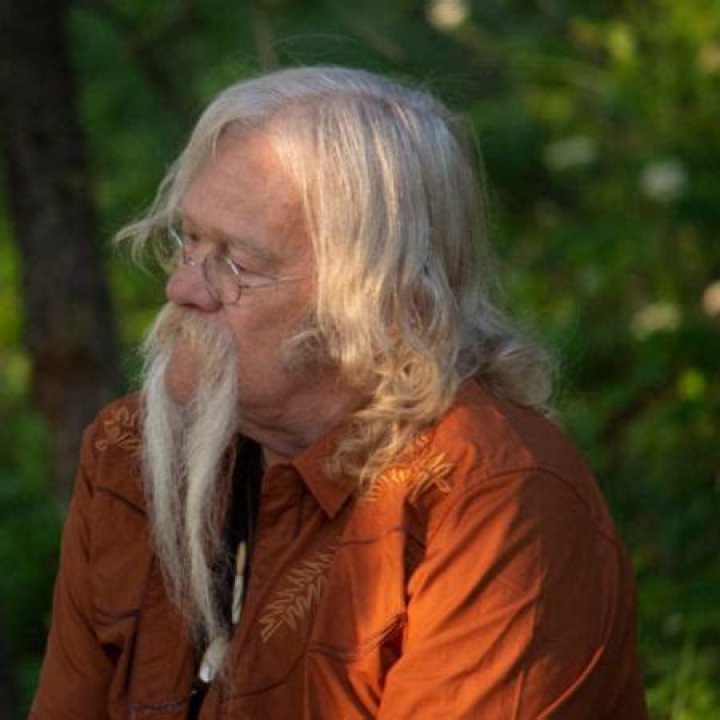 Know The Death Of TV Personality Of Billy Brown