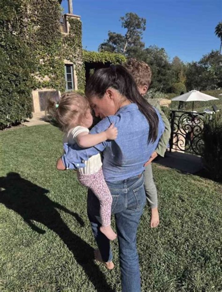 Leah Messer Shares New Photo of Daughters Amid Pregnancy Rumors