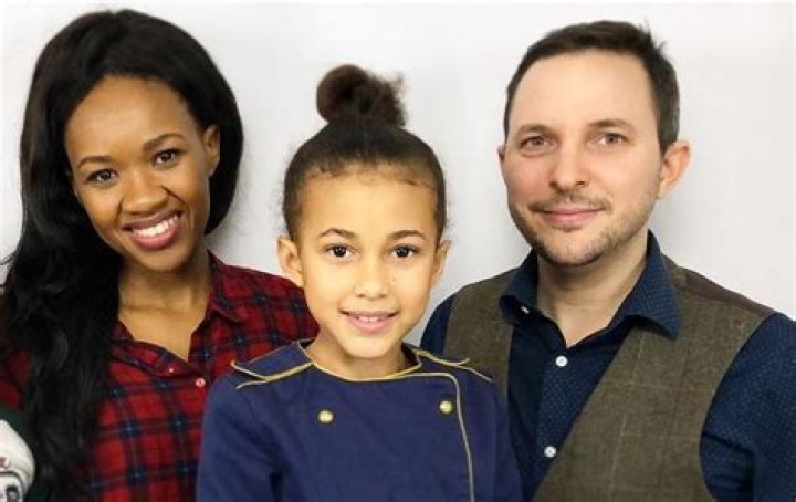 Nandi Bushell Parents: Father John Bushell And Mother
