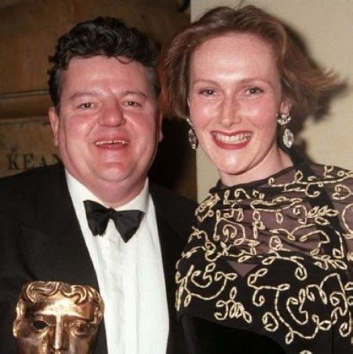 The Sculptor Linked to Robbie Coltrane, Her Children, and Financial Mystery
